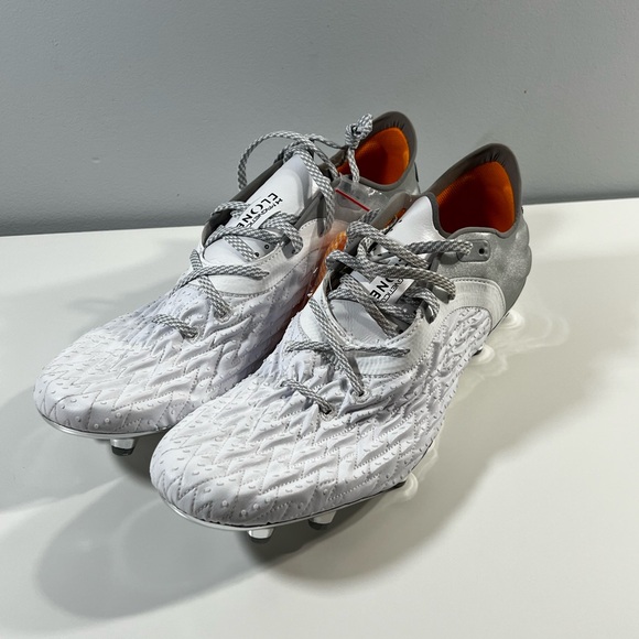 Under Armour Clone Magnetico Pro 2.0 FG Soccer Cleats Mens 14 NWOT Retail $250 - Picture 1 of 16